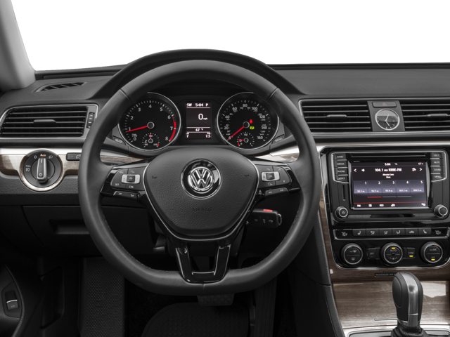 2018 Volkswagen Passat 2.0T S photo 4