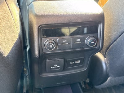 2020 GMC Acadia SLE