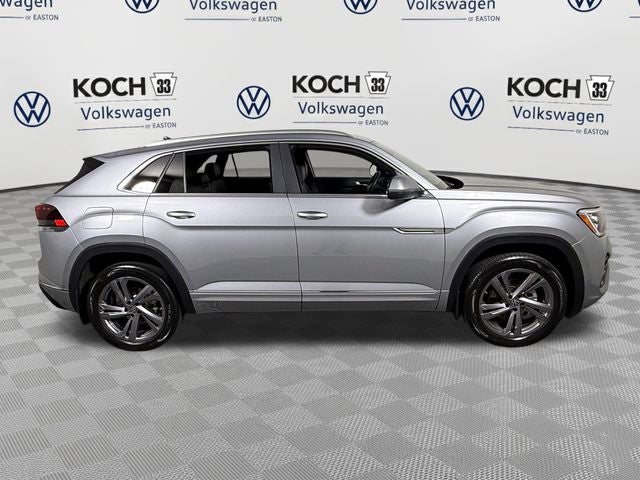 2024 Volkswagen Atlas Cross Sport 2.0T SEL R-Line