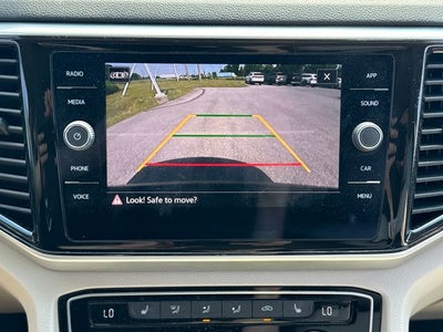 2023 Volkswagen Atlas 3.6L V6 SE w/Technology
