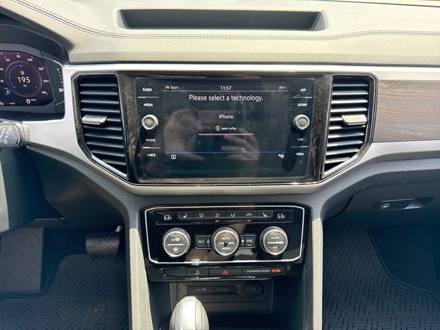 2023 Volkswagen Atlas 3.6L V6 SE w/Technology