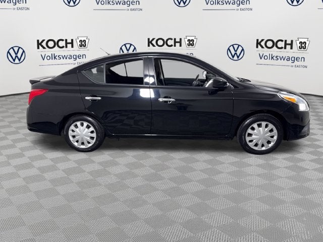 2019 Nissan Versa SV