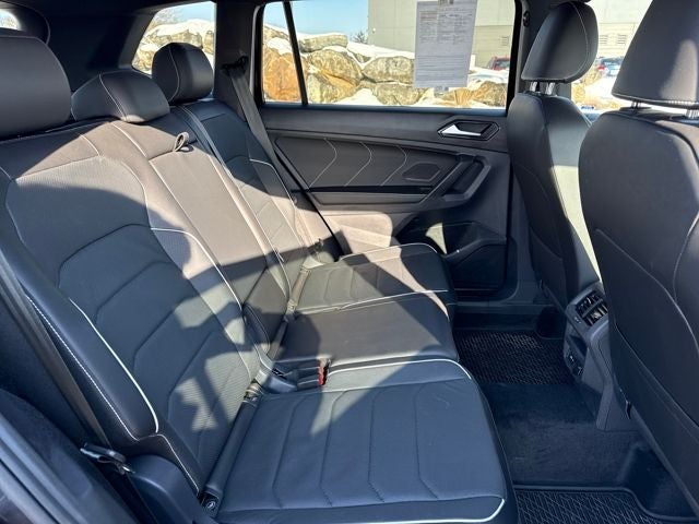 2024 Volkswagen Tiguan SEL R-Line