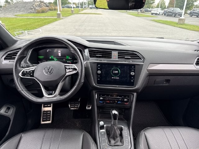 2024 Volkswagen Tiguan SE R-Line Black