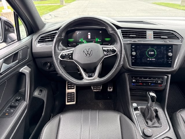 2024 Volkswagen Tiguan SE R-Line Black
