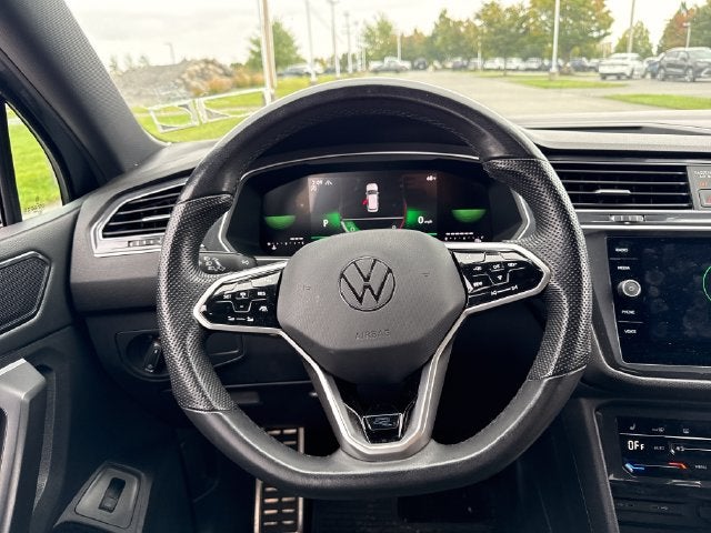 2024 Volkswagen Tiguan SE R-Line Black