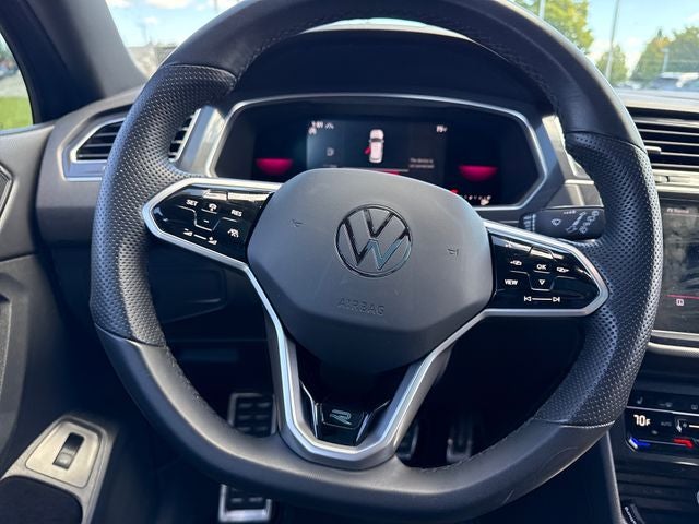 2022 Volkswagen Tiguan SE R-Line Black