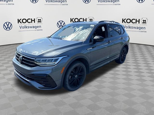 2022 Volkswagen Tiguan SE R-Line Black