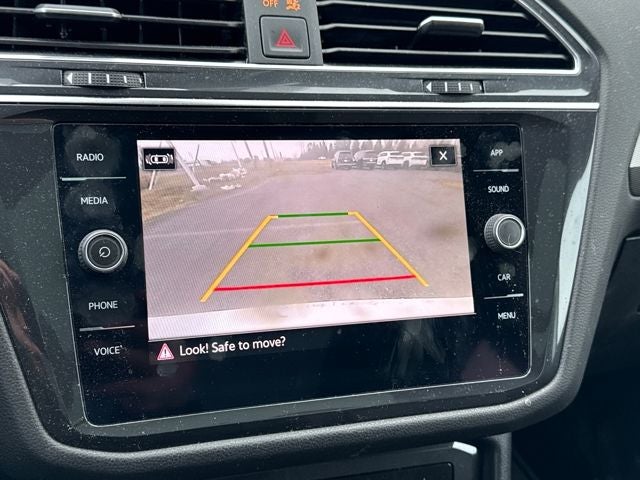 2022 Volkswagen Tiguan SE R-Line Black