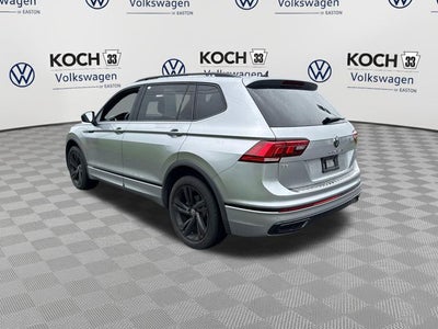 2023 Volkswagen Tiguan SE R-Line Black