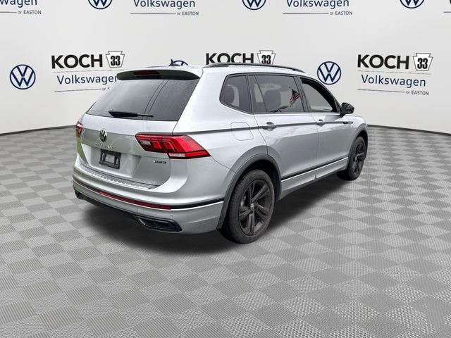 2023 Volkswagen Tiguan SE R-Line Black
