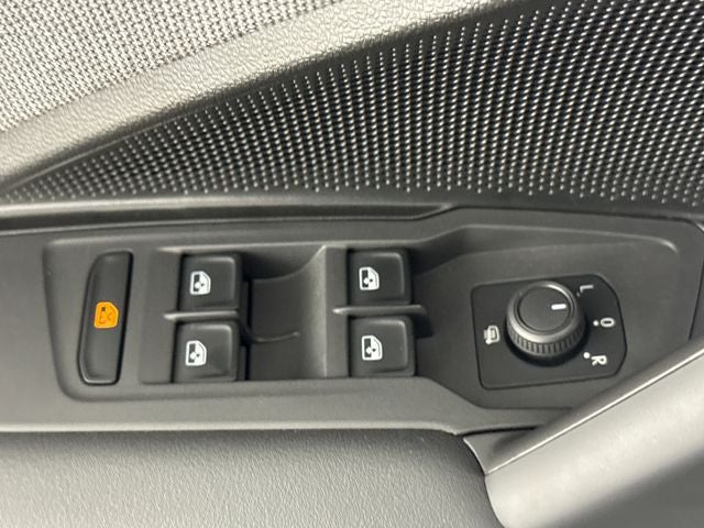 2025 Volkswagen Tiguan S