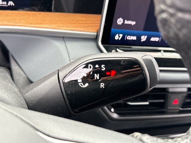 2025 Volkswagen Tiguan SEL R-Line
