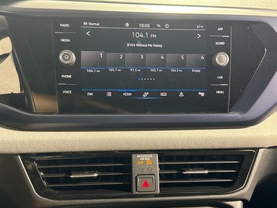 2022 Volkswagen Taos Base