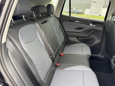 2025 Volkswagen Tiguan SE