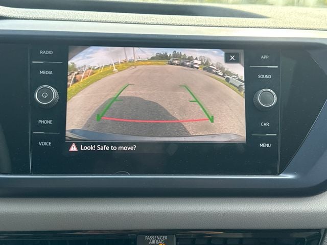 2022 Volkswagen Taos SE