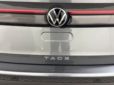 2025 Volkswagen Taos SE