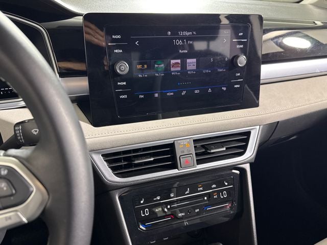 2025 Volkswagen Taos SE