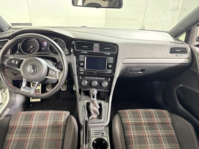 2021 Volkswagen Golf GTI S