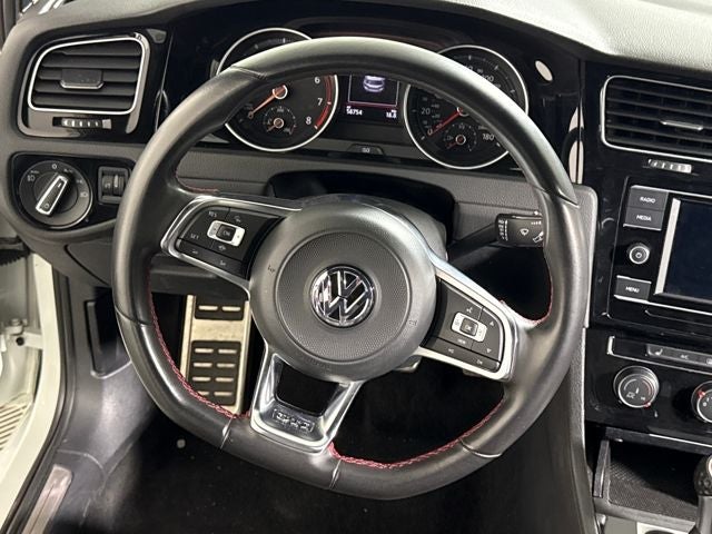 2021 Volkswagen Golf GTI S
