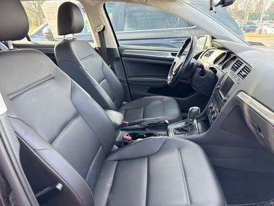 2017 Volkswagen Golf Alltrack SE