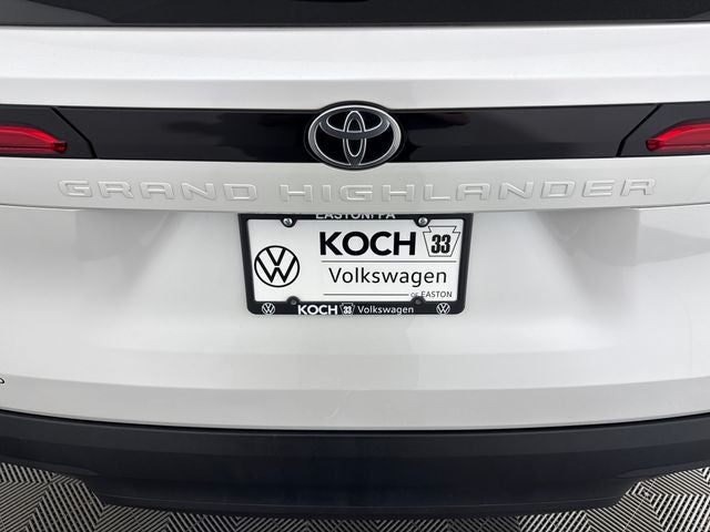 2024 Toyota Grand Highlander XLE