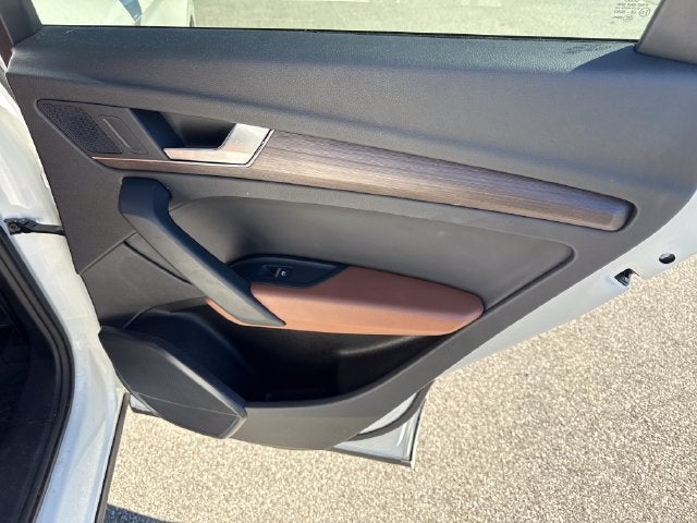 2023 Audi Q5 Premium