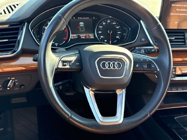 2023 Audi Q5 S line Premium