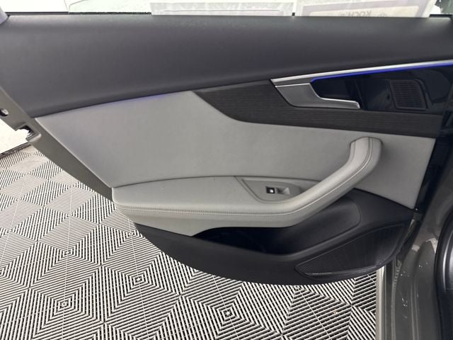2023 Audi A4 S line Prestige