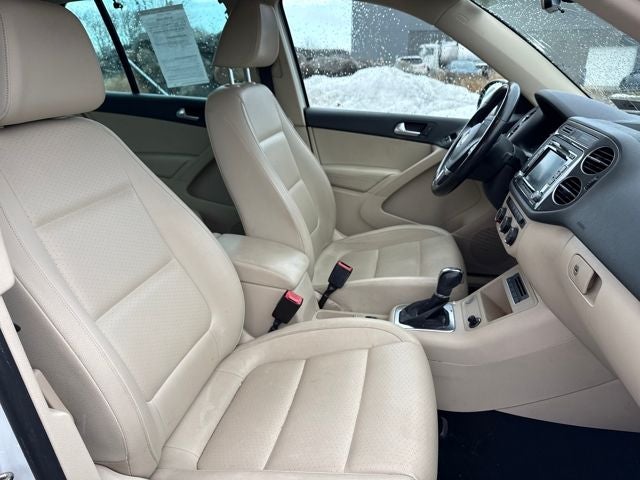 2014 Volkswagen Tiguan Base