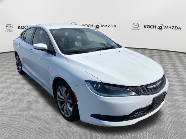 Used 2015 Chrysler 200 S with VIN 1C3CCCBB9FN749688 for sale in Easton, PA