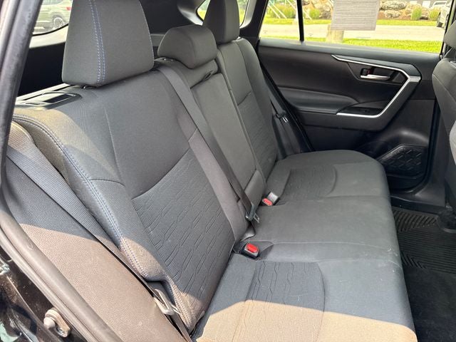 2024 Toyota RAV4 Hybrid SE