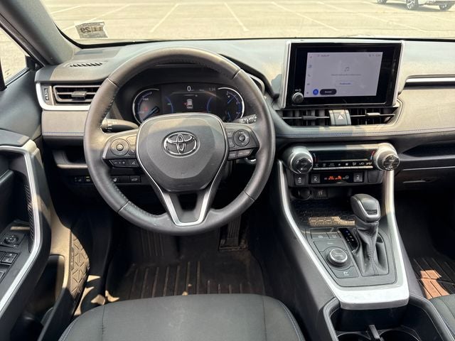 2024 Toyota RAV4 Hybrid SE
