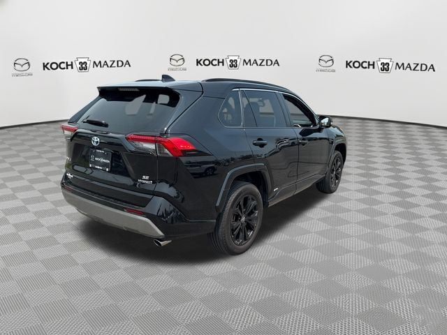 2024 Toyota RAV4 Hybrid SE