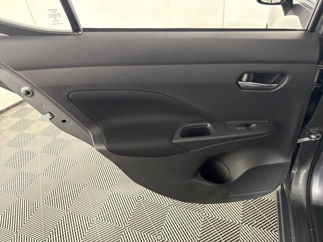 2021 Nissan Versa 1.6 SV