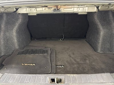 2021 Nissan Versa 1.6 SV