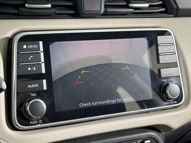 2021 Nissan Versa 1.6 SV