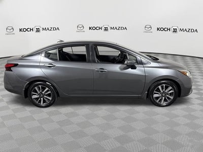 2021 Nissan Versa 1.6 SV