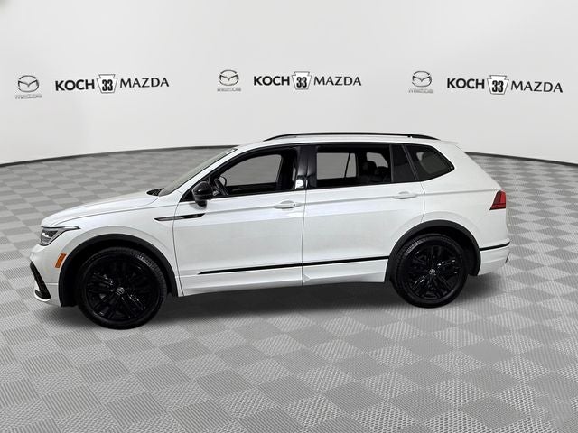 2022 Volkswagen Tiguan 2.0T SE R-Line Black