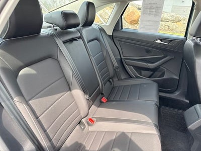 2022 Volkswagen Jetta 1.5T SE