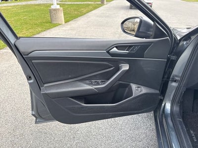 2022 Volkswagen Jetta 1.5T SE