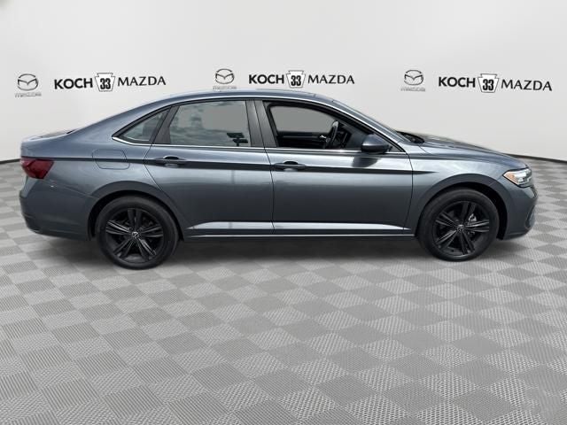 2022 Volkswagen Jetta 1.5T SE