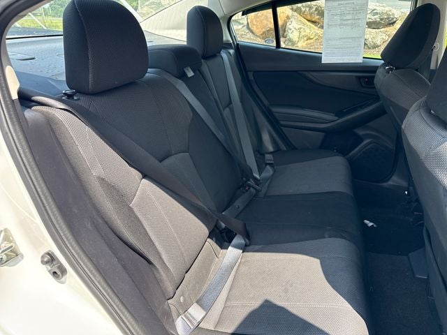 2019 Subaru Impreza 2.0i