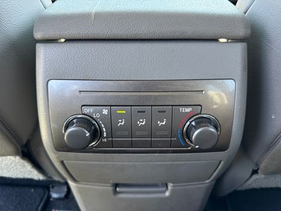 2011 Toyota Highlander SE