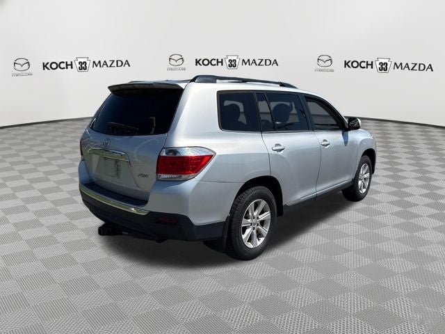 2011 Toyota Highlander SE