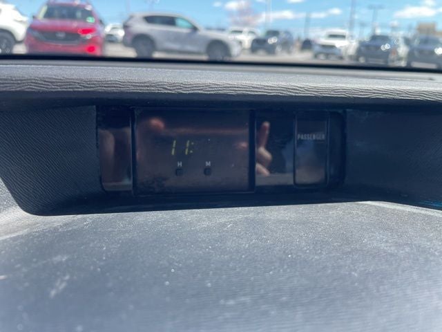 2012 Toyota Sienna Base 7 Passenger