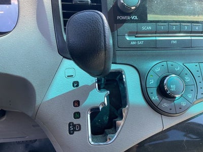 2012 Toyota Sienna Base 7 Passenger