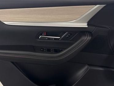 2026 Mazda Mazda CX-70 Plug-In Hybrid SC Plus AWD