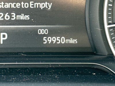 2022 Toyota Venza LE