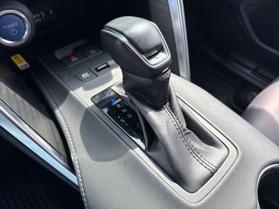 2022 Toyota Venza LE